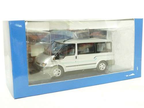 Minichamps 2001 ford - 1/43,