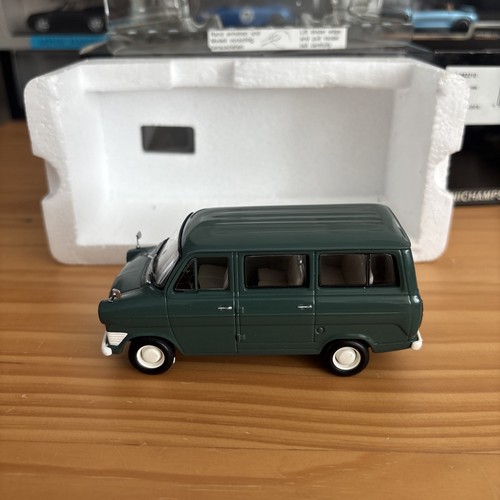 Autobus minichamps ford - minichamps,